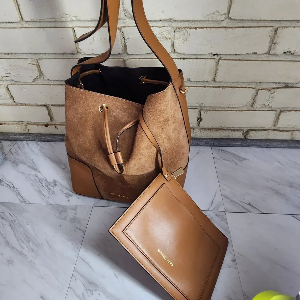 Nwot Michael Kors Cary Brown Suede & Leather w/Pouch Crossbody Bag Purse